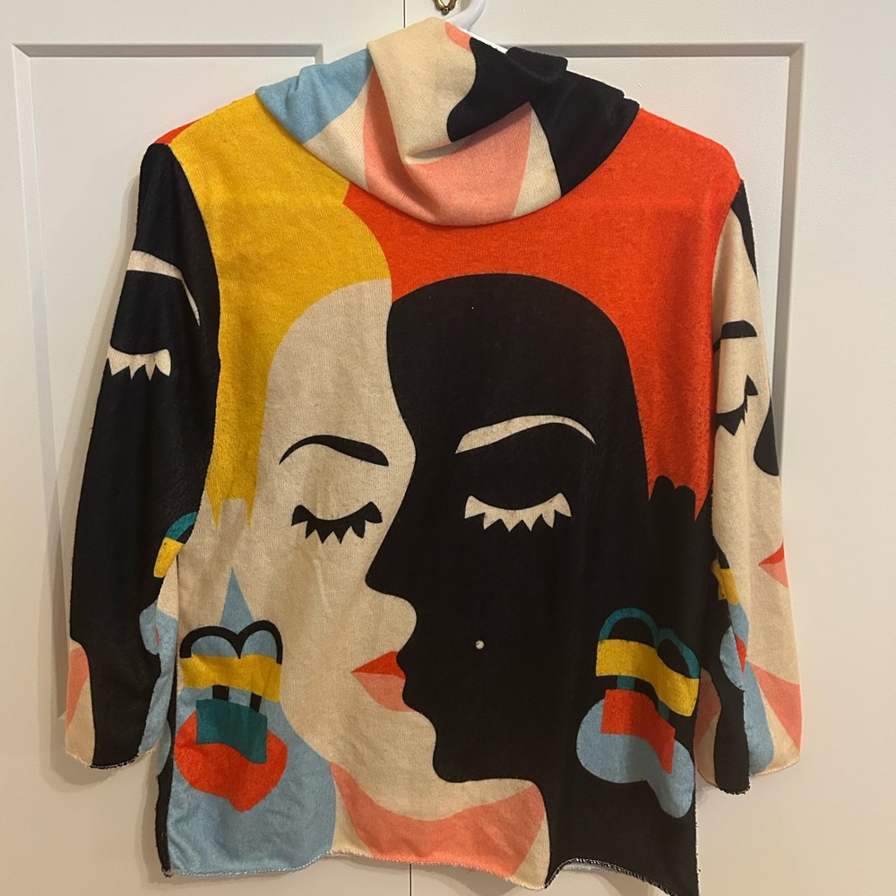 Vintage Style Artsy Graphic Sweater Turtleneck Italy Via Vitale